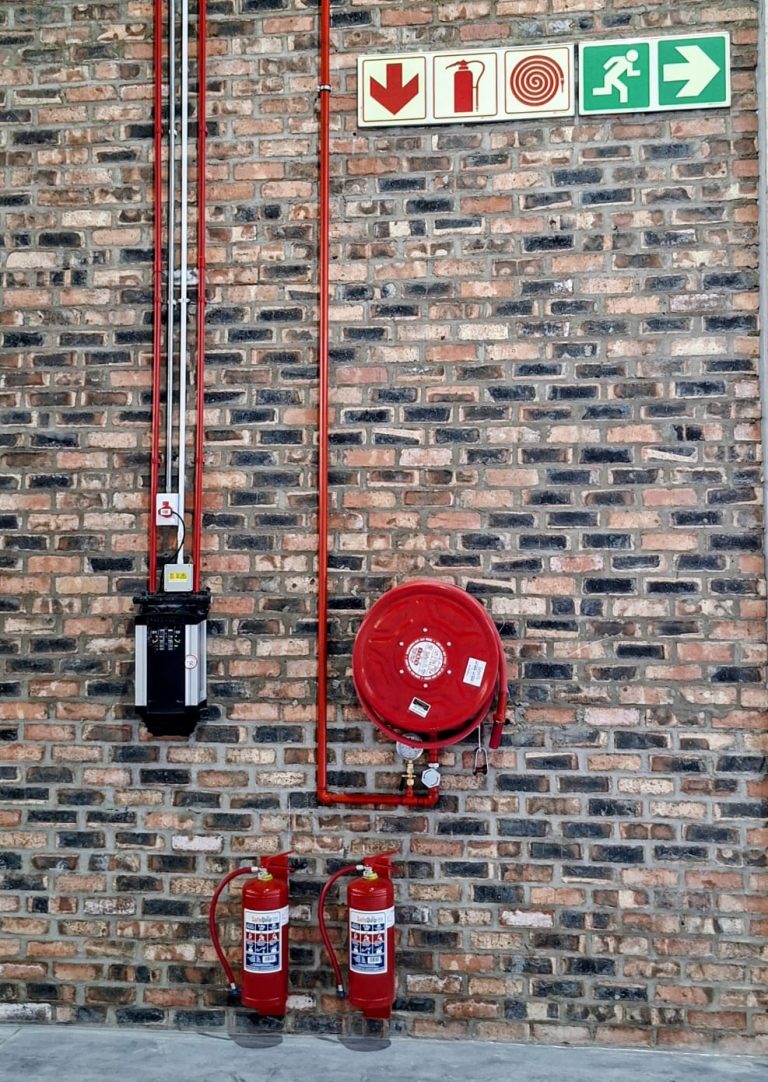 Red Pipe Fire - Courier Guy 9